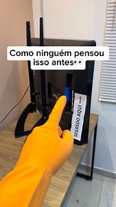 Transformer votre vieille TV en Smart TV gratuitement #AstuceTech #SmartTV #DIY #TechnoTruc #VieilleTélé Économies TutorielTV Modernisation ConnexionInternet ConseilTechnique | Conseils Flash
