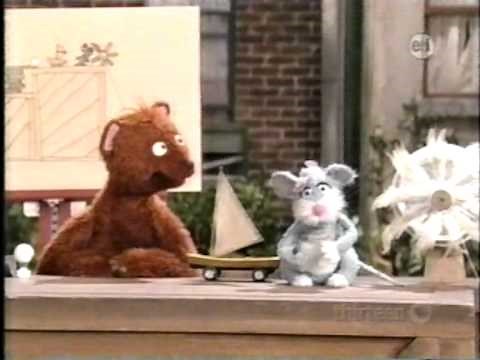 Sesame Street - The Automatic Lemonade Pouring Machine