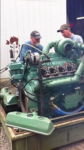 First start Detroit Diesel military crate motor #diesel #engine #automobile