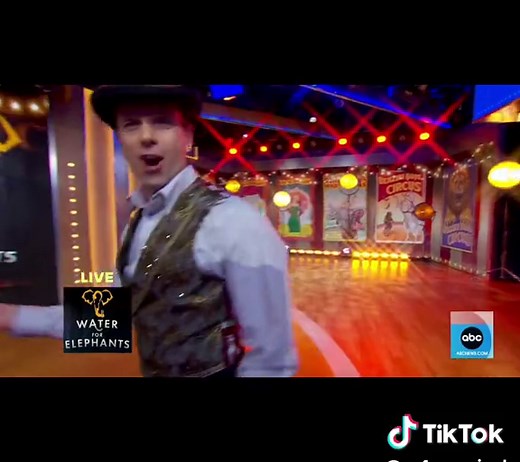 The Lion Has Got No Teeth | Water for Elephants Broadway Performance