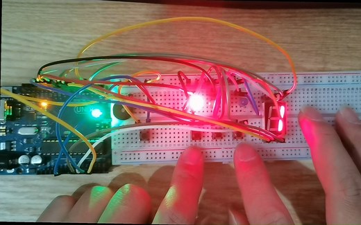基于Arduino的三路抢答器