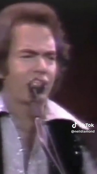 This month in 1966, Neil released his first studio album ‘The Feel of Neil Diamond.’ ~Team Neil #NeilDiamond #CherryCherry