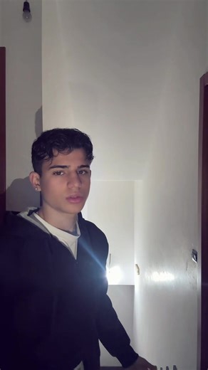 Il Collegio 9: Scopri il Ritorno dei Collegiali Anni '90