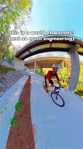 THIS is an AWESOME bike path!!