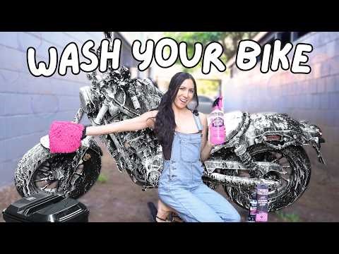 How To Wash A Motorcycle Anywhere! (Muc-Off Pressure Washer Review)
