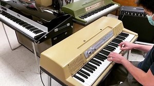A quick demo of a Wurlitzer 206A conversion we just finished. The piano embodies everything you would want in a Wurlitzer. Featuring Vintage Vibe’s new Wurlitzer amp. Variable Vibrato and effects loop. Work done by master tech Adam Kaniper and played by Fred Dileone. #vintagevibeelectricpianoco #wurlitzer206a #wurlitzer200 #wurlitzer200a | Vintage Vibe