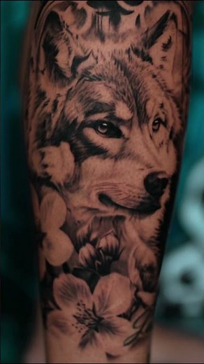 Insane Realistic Wolf Tattoo 🐺 Black & Grey Masterpiece
