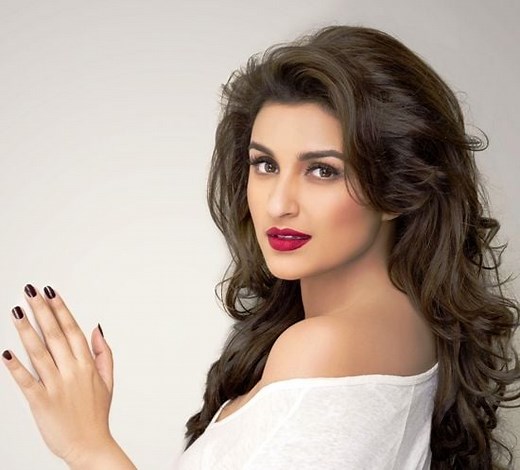 Parineeti Chopra Height, Age, Husband, Family, Biography & More » StarsUnfolded