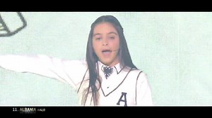 Thinking outside the box, it's Albania's Anna! 📦🇦🇱 #JESC2021 #JuniorEurovision #Imagine | Junior Eurovision Song Contest