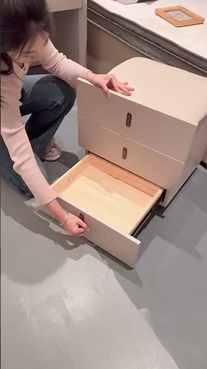 Small Dressing Table with Drawers – Perfect for Small Apartments