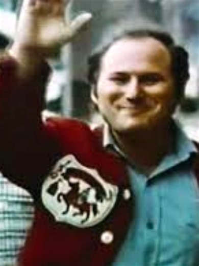 On this day in 2001, we lost Al Waxman. Episode 54: