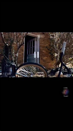 12 reactions | Stranger Things Season 1 Chaoter 7: The Bathtub • When El uses her powers to save Mike, Dustin & Lucas. 5 more days #cosmicparadox #knowthyselfuniverse #strangerthings | Cosmic Paradox | Facebook