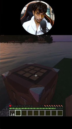 Minecraft Realistic Shader 🌍 Crafting Table & Boat in 30 Seconds! #shorts