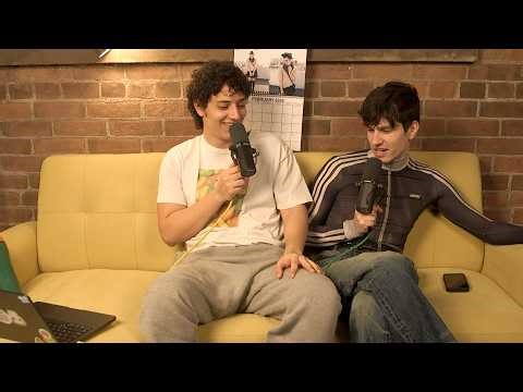 Let's Manspread bro - Out of Character #153