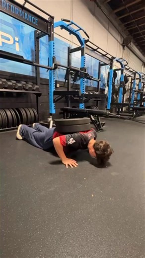 Kinetic Performace Institute on Instagram: "Upper body strength is extremely important for baseball players. But most miss the boat with the exercises they choose. At KPI, we prioritize movements that promote full range of motion of the shoulder blade, not just loading weight for the sake of it. For our plate-loaded push-ups, the standard is simple: 45 lbs on the back for 10 reps. Strength that transfers. Strength that protects. Individualized development. Technology fueled. #kpicrew #TrainWithP