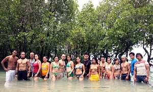 Survivor Philippines: Season 1, Episode 1