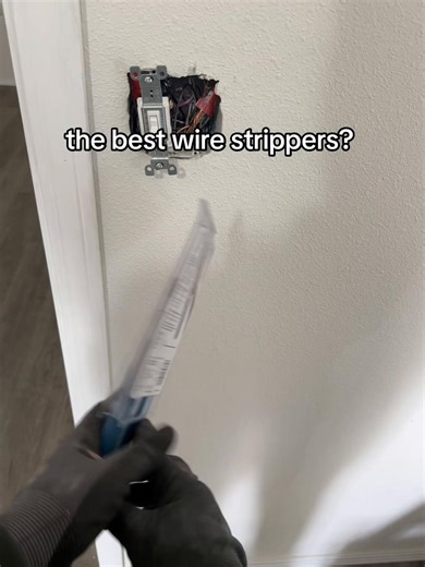 zparkyPOV (@j.zparky)’s video of Locking Wire