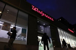 Walgreens bat les estimations grâce à la demande de vaccins et de tests induite par Omicron