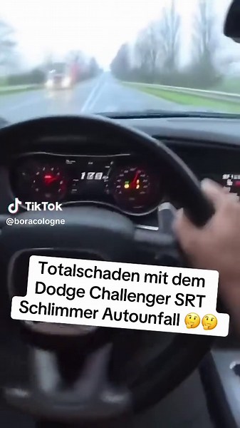 #Totalschaden mit dem #DodgeChallenger #SRT Schlimmer Autounfall 🤔🤔Totalschaden mit dem #DodgeChallengerSRT Schlimmer Autounfall 🤔🤔#Totalschaden mit dem DodgeChallengerSRT SchlimmerAutounfall 🤔🤔