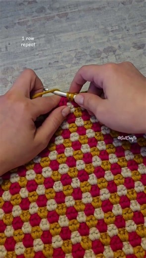 Easy Crochet Pattern For Beginners | 1 row repeat | Crochet Blanket #crochettutorial #easycrochet