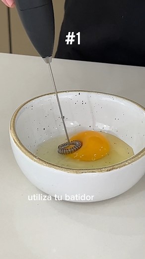 5.9K views · 208 reactions | TIPS PARA USAR TU BATIDOR MANUAL | La Soleta Arte en Cocina | Facebook