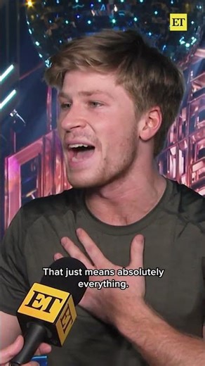 Robert Irwin Reacts to Jonathan Bailey's Message #robertirwin #jonathanbailey #dwts