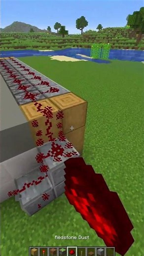 How to make super cool and simple garage door in Minecraft #minecraft #build #lava