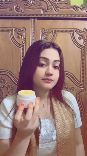 Nafrin Naziya on Instagram: "নিতে চাইলে আমাকে ইনবক্স এ মেসেজ করো সবাই 💗#followstagram #viral #fyb #highlights"