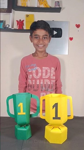 how to make paper trophy at home | paper se trophy kaise banaen | easy paper trophy #shorts #craft