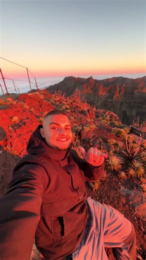 Madeira Island Portugal: Sunset & Hiking Paradise