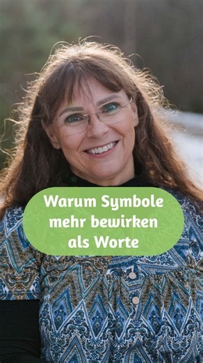 Wusstest Du, dass es Symbole gibt, die eine eigene Schwingung tragen – und genau diese Schwingung Dein System daran erinnert, wie Heilung wirklich geschieht? 🎁Kommentiere „Heilung“ und ich zeige Dir, wie Du Heilsymbole bewusst und gezielt einsetzen kannst. 🌿✨ Nicht durch Druck. Nicht durch „Machen“. Sondern durch Erinnerung. 🌿✨ Heilsymbole wirken wie energetische Impulse. Sie sprechen direkt mit Deinem Körper, Deinem Herzen, Deiner Seele – und aktivieren genau dort Deine Selbstheilungskräfte,