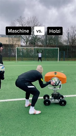 Der kleinste beste Keeper der Welt