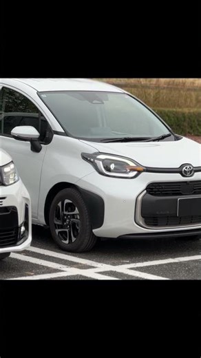 Which is better, the new Sienta or the Freed? I bought both and compared them! #automobile #toyot...