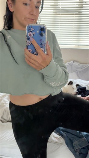 It sounded like a trumpet 😂 #fart #farting #funny #lol #farts #humor #mirrorselfie | KirstyToots