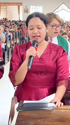 Salah satu pemilik suara sopran terbaik Fomeni Choir #kefamenanu #paroki_naesleu #keuskupanatambua || #facebookpost #reelsvideoシ #reelsfacebook #fypageシ #reelsviralシ #viralreelschallenge #fypviralシ #KatolikkuKeren🥰🥰 | Wenfrid Saku