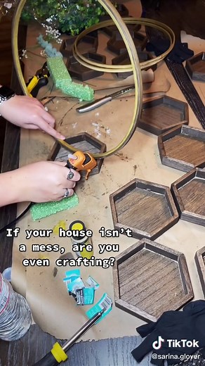 DIY Wedding Centerpieces: Flower Arrangements for Your Special Day