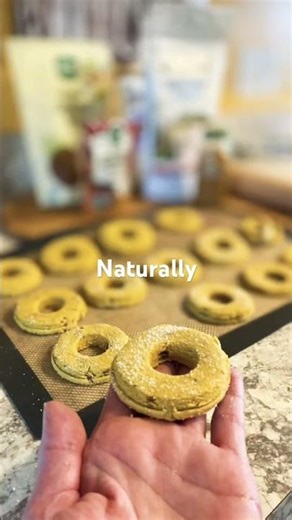 Calming dog treats that actually work! Naturally. #calmingdogtreats #dogtraining #dogtrainingtreats