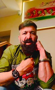 अगर आपको अपनी ज़िंदगी में कुछ वैसा चाहिए जो आज तक मिला नहीं, तो मेहनत वैसी करनी पड़ेगी जो आज तक की ही नहीं. If you want what you’ve never had, you must work in a way you’ve never worked. ख्वाहिशें नई रखना आसान है, नई मेहनत उठाना मुश्किल है. जो ये फर्क समझ गया, वही आगे निकल जाता है. Wanting something new is easy. Doing something new is the real test. ज़िंदगी में ऊँचा वही उठता है जो मेहनत का लेवल बदलने का साहस रखता है. You rise only when you’re willing to change the level of your effort. जो मेहनत 