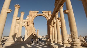 Palmyra temple ‘blown up by Islamic State’