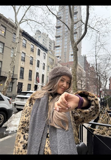 3 money mistakes I made in my early 30s #ad Starting over in NYC meant rebuilding my savings, my routines, and honestly my relationship with money. This year I’m building my emergency fund but one thing I won’t stop investing in is my health. At 36, understanding my cycle and fertility feels more important than ever. I’m no longer on hormonal birth control and instead use @Natural Cycles° - an FDA-cleared, non-hormonal, non-invasive birth control app that gives me a daily fertility status & pers