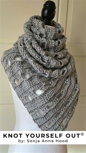 Easy Drapey One Rectangle Cowl Scarf #crochetpattern