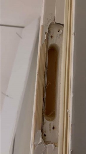 Quick & Professional Door Frame Repair!