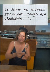 « J’ENTENDS PAS ! » 🤣@Streetfoodlatinoymas #prank #humour #pourtoi #drole #blague