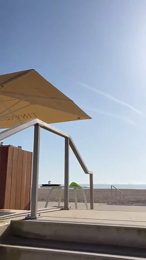 Spring Sunshine at The Briny with Tinwood Estate Parasols