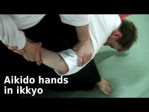 Aikido hand movements in IKKYO, by Stefan Stenudd in 2009