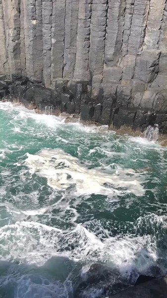 Exploring Fingal's Cave: A Geological Wonder in Scotland