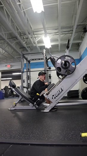 Leg Press Workout Experience in the Gym