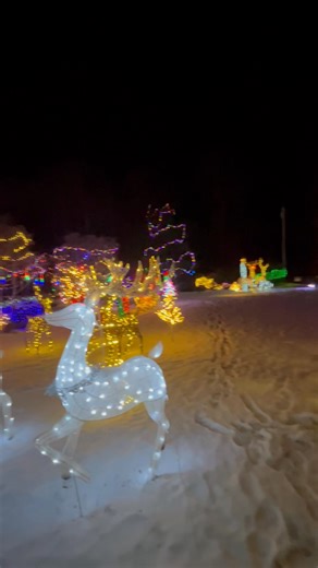 14 reactions · 3 comments | Happy Holidays from the joyful Brigham Tavern lights display in Coventry! This Coventry resident brings so much joy to our community and beyond. (more video in comments) #lovecoventryct Capitol Region Council of Governments - CRCOG | Lisa for Eastern CT | Facebook