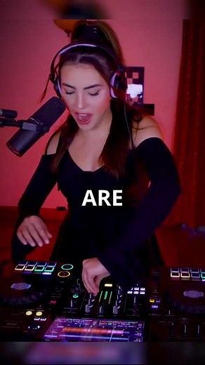 Massive DJ Fail - Botez Chess Stream Twitch Highlights | TikTok