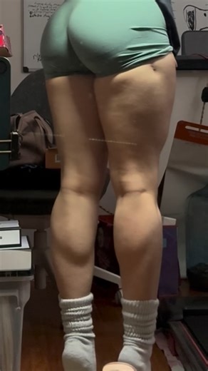 Dani Lee on Instagram: "My sister said I’m losing mass, I can see it, fml"